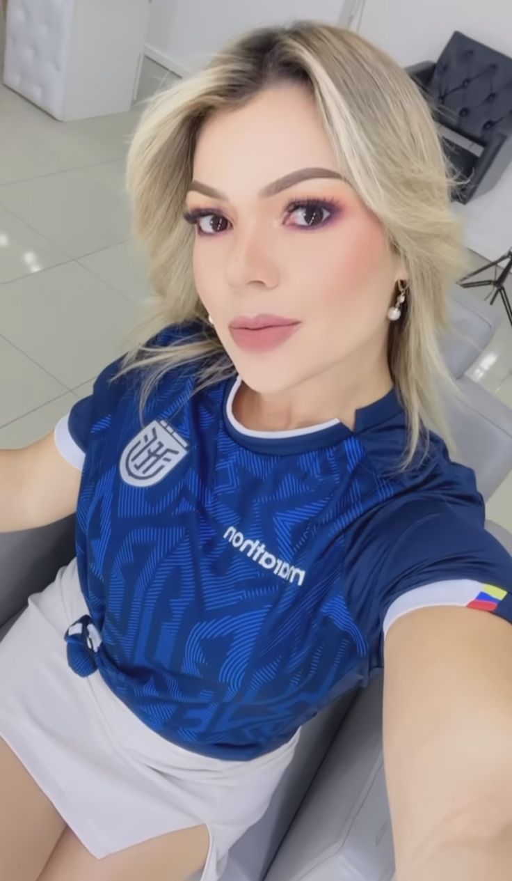 <em>Paola</em>